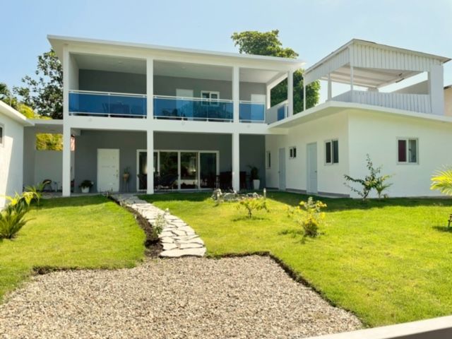 Дом в Сосуа, Доминиканская Республика, 280 м2 - фото 1