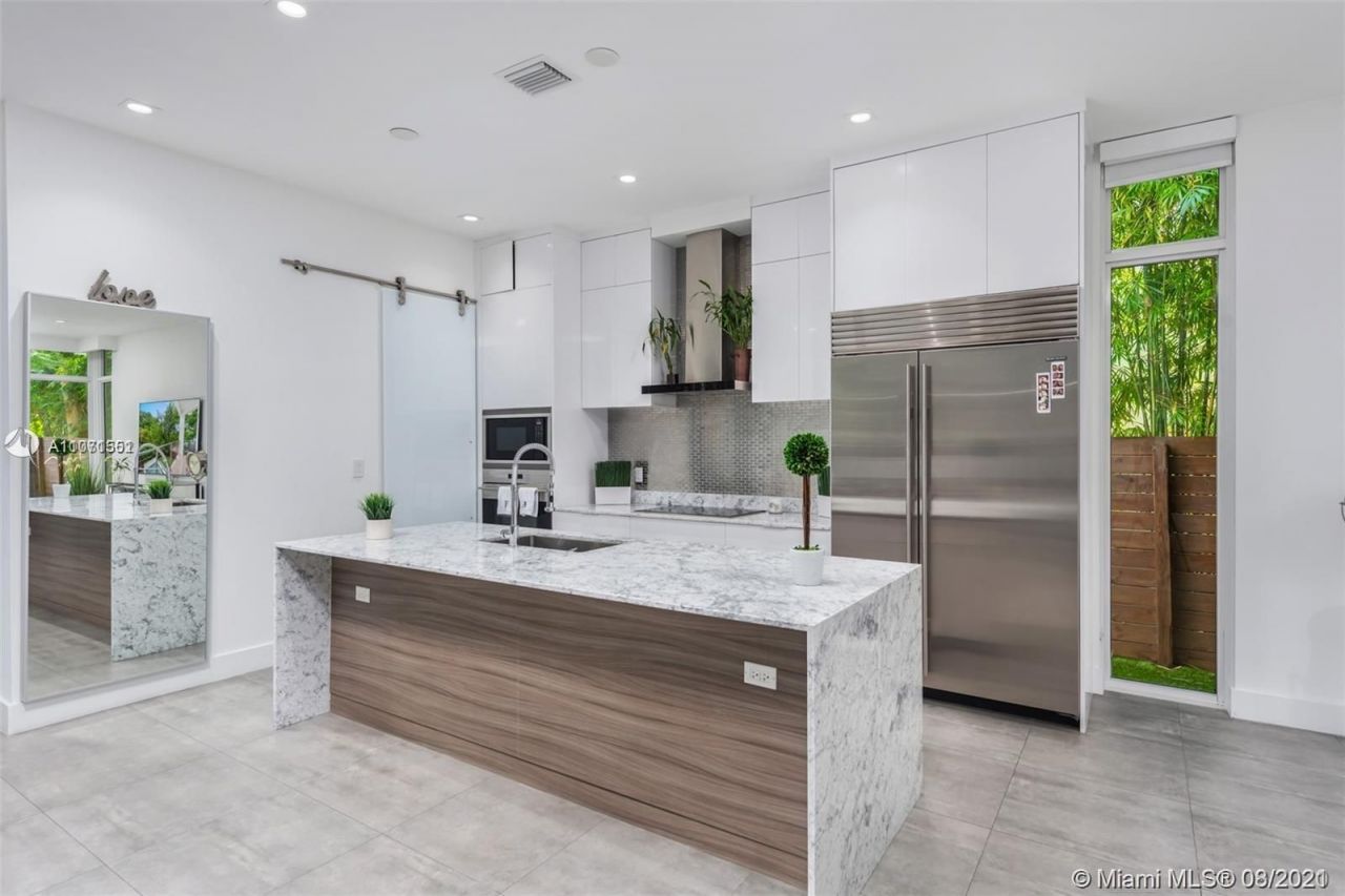 Дом в Майами, США, 280 м² - фото 13