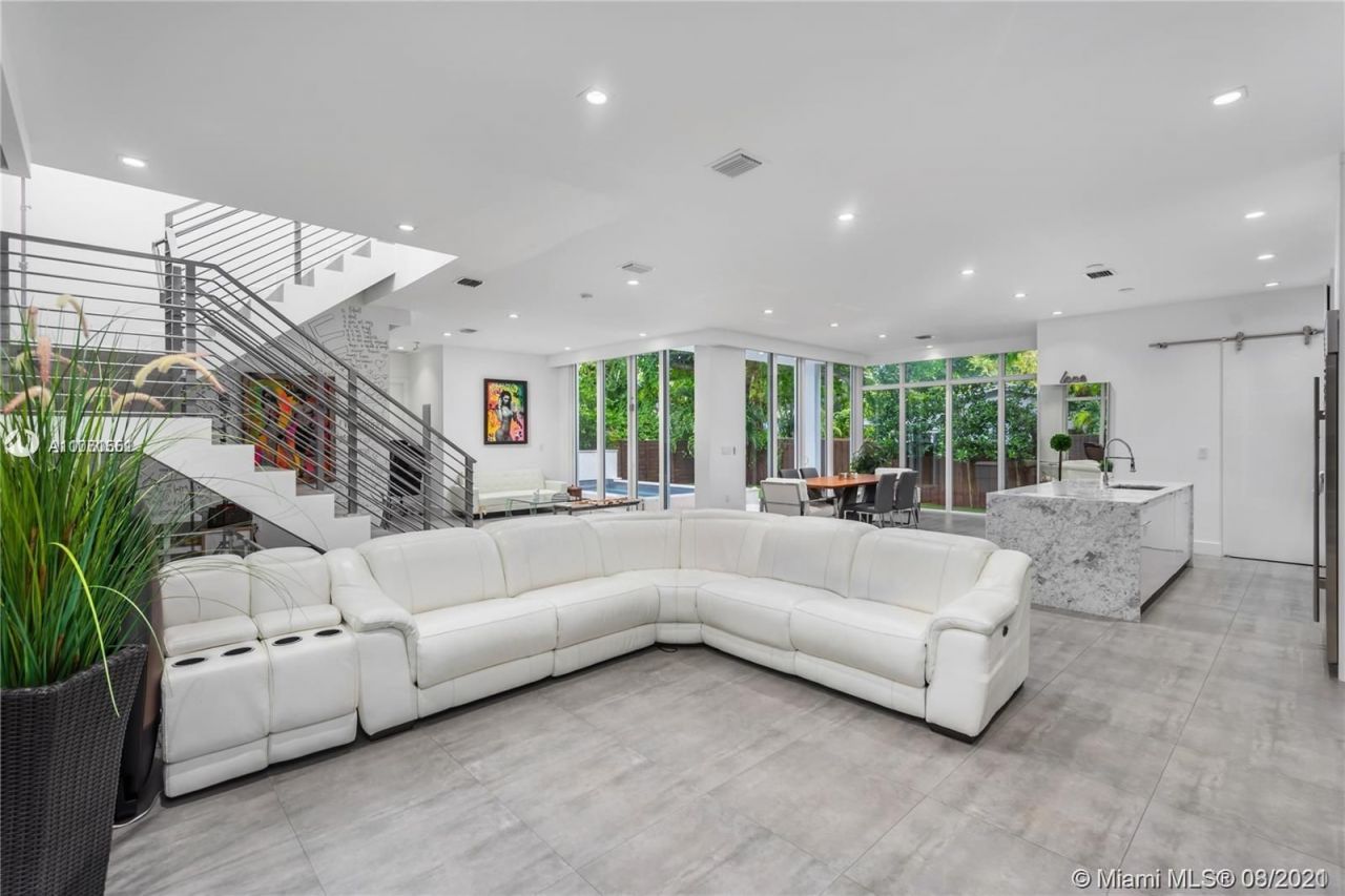 Дом в Майами, США, 280 м² - фото 16