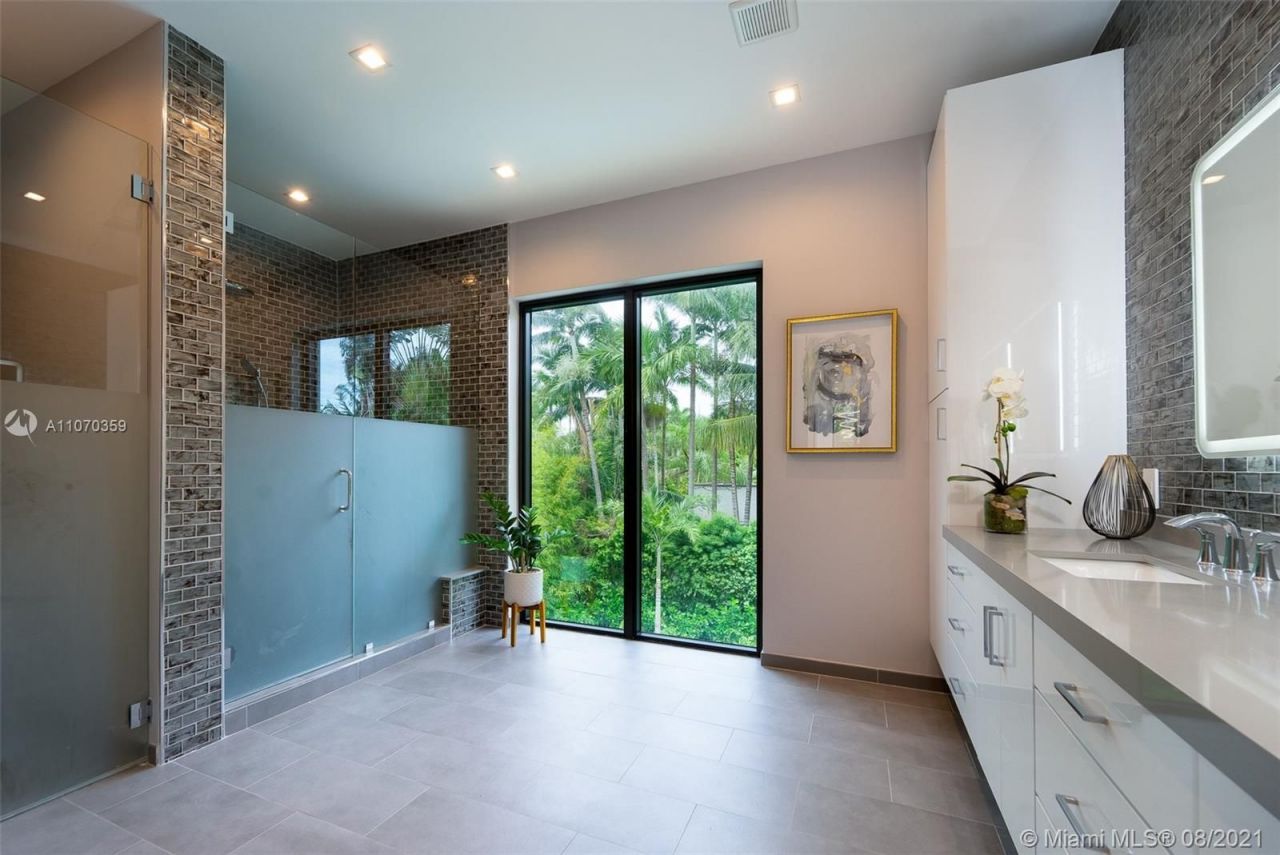 Дом в Майами, США, 260 м² - фото 7