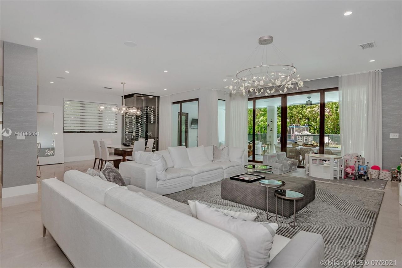 Вилла в Майами, США, 390 м² - фото 13