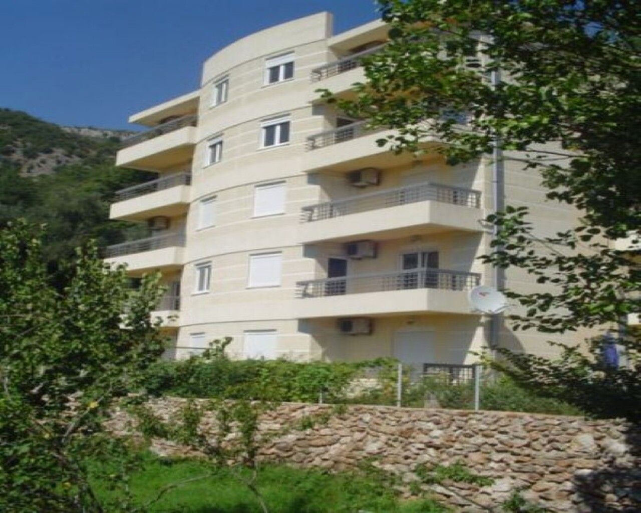 Квартира в Петроваце, Черногория, 55 м2 - фото 1
