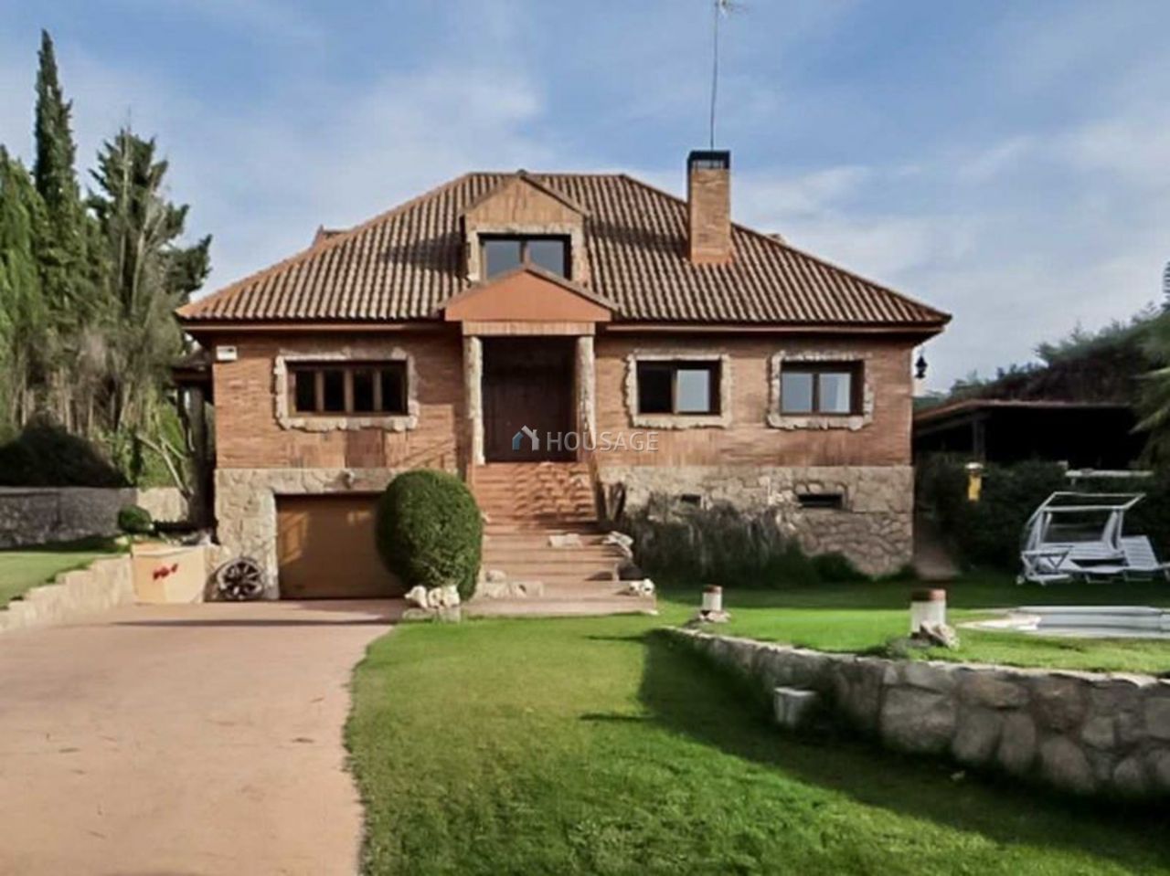 Дом в Мадриде, Испания, 355 м2 - фото 1