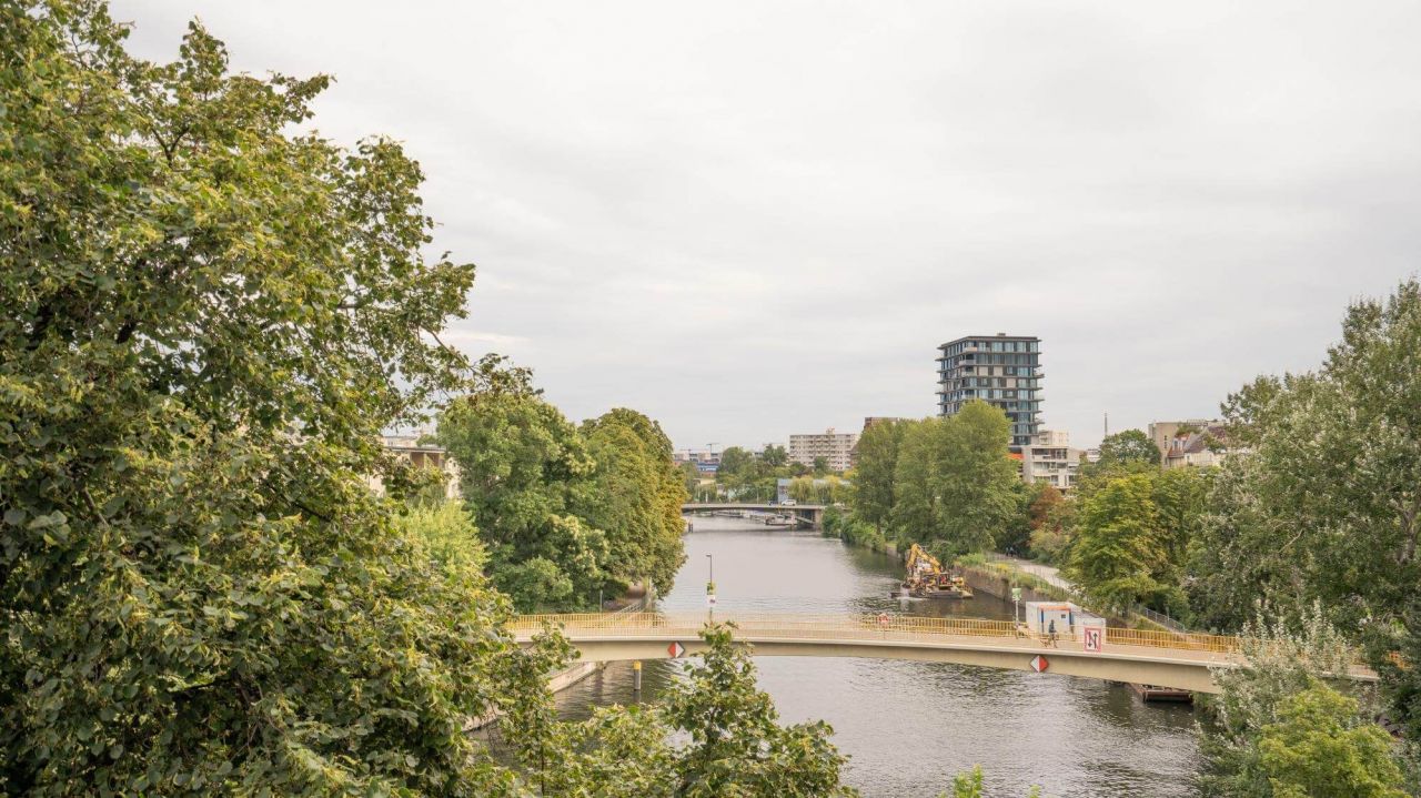 Квартира в Берлине, Германия, 92.4 м² - фото 14