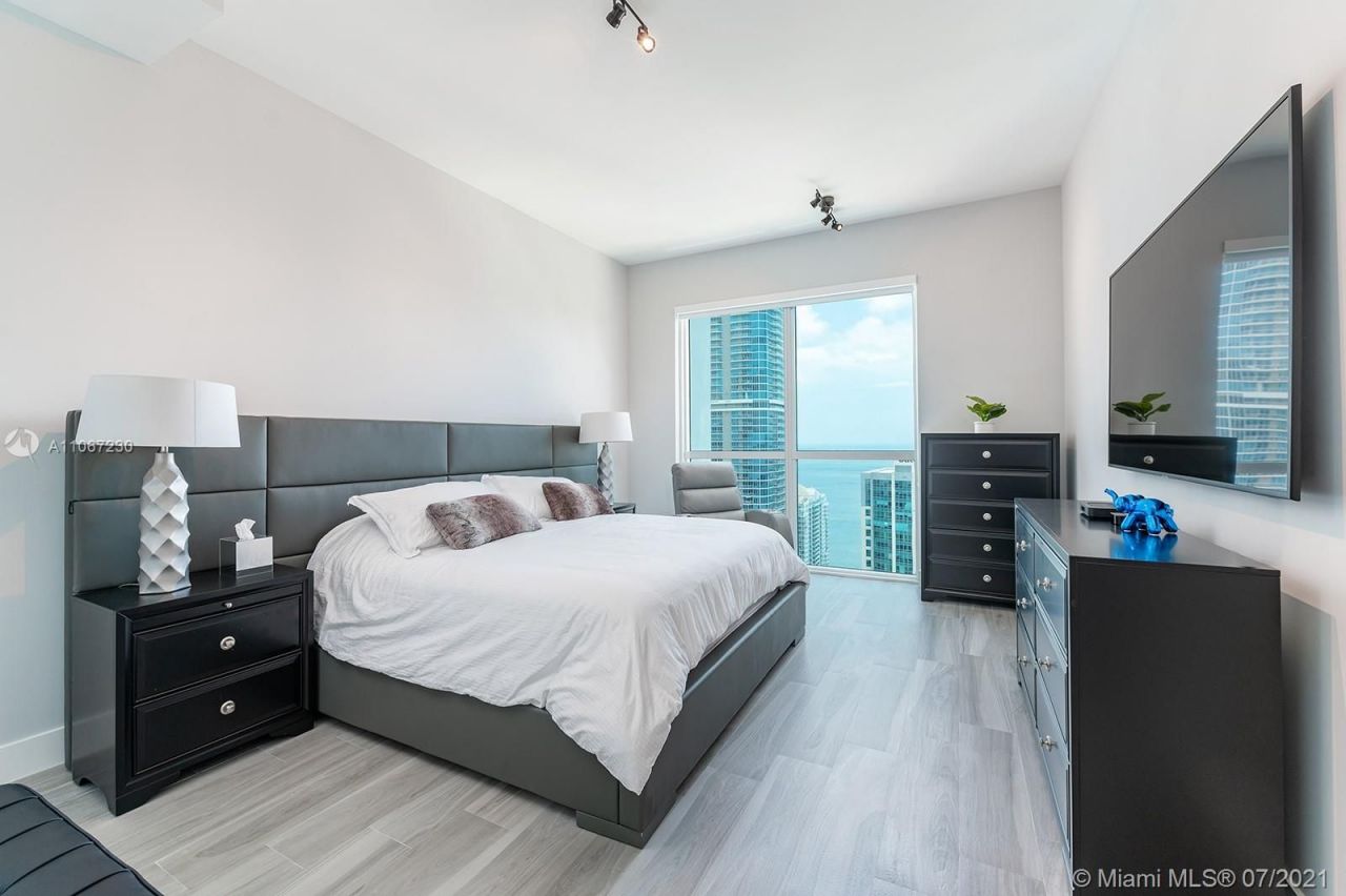 Апартаменты в Майами, США, 150 м² - фото 9