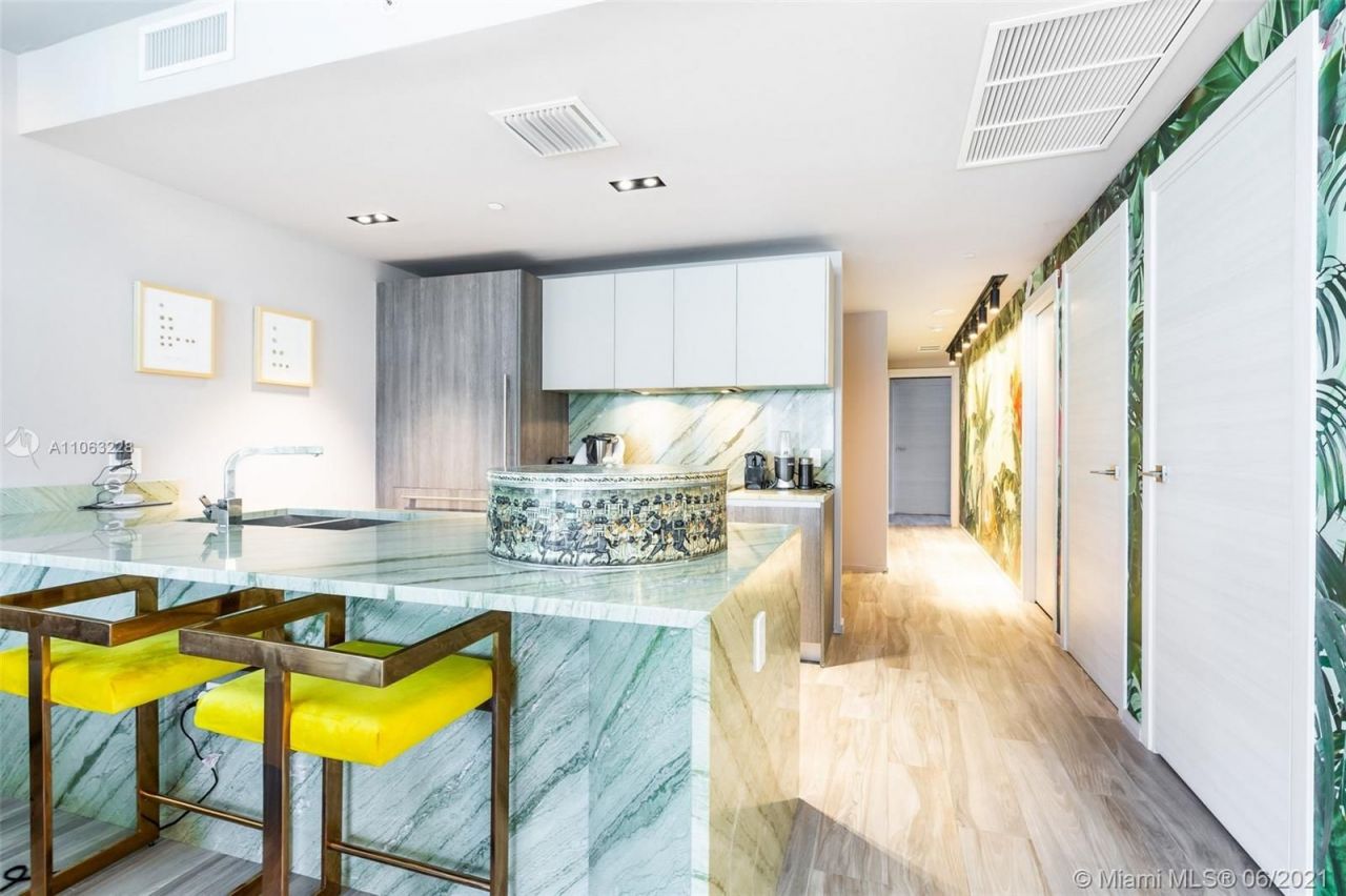 Апартаменты в Майами, США, 130 м² - фото 11