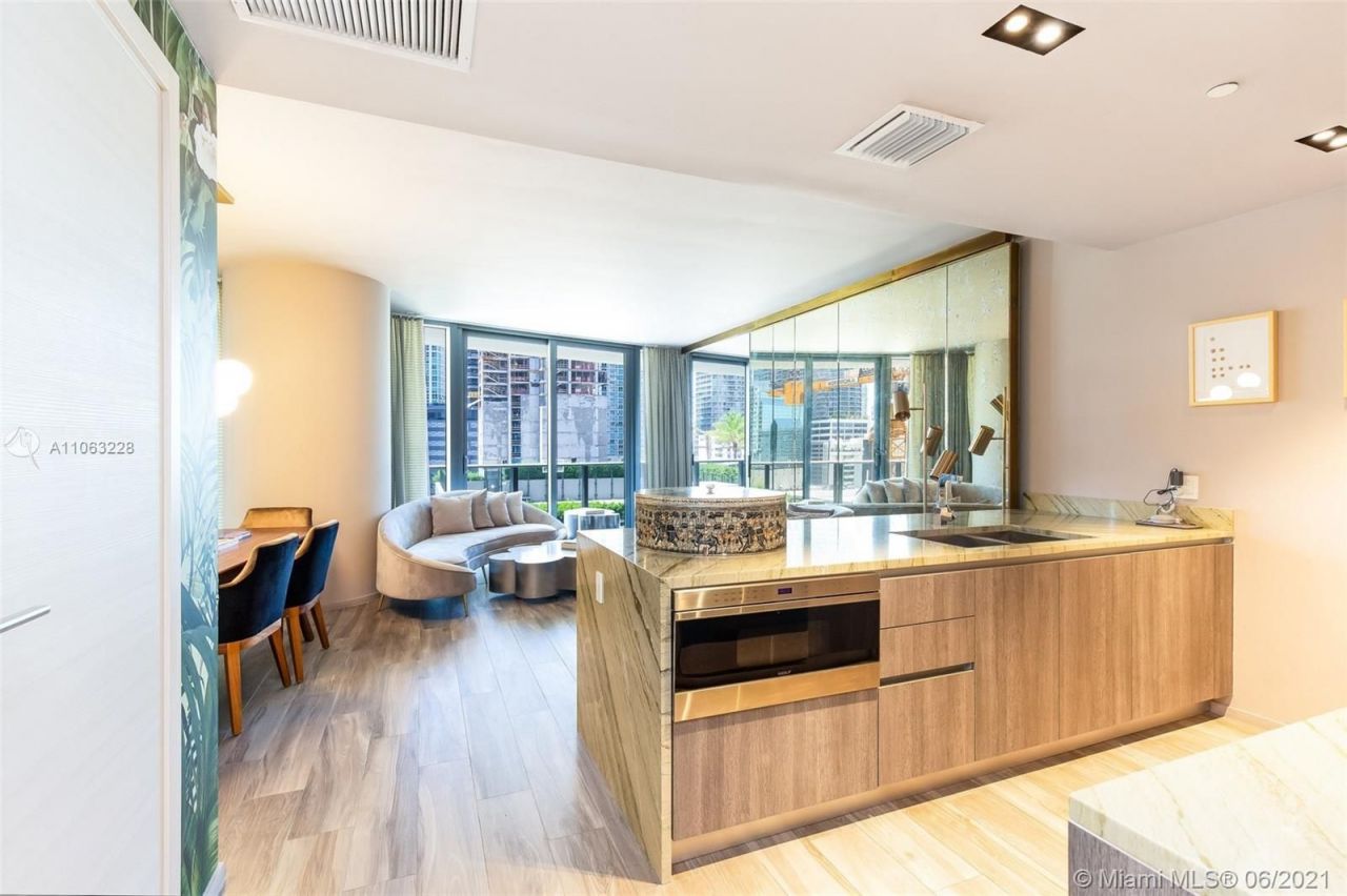 Апартаменты в Майами, США, 130 м² - фото 12