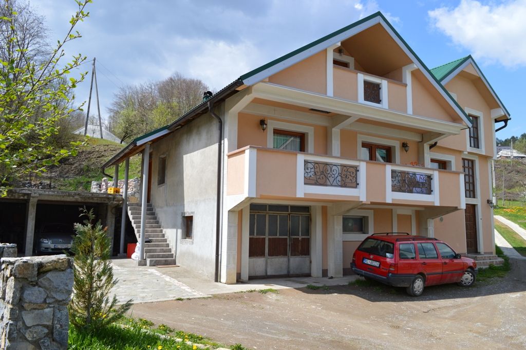 Дом в Жабляке, Черногория, 320 м² - фото 8