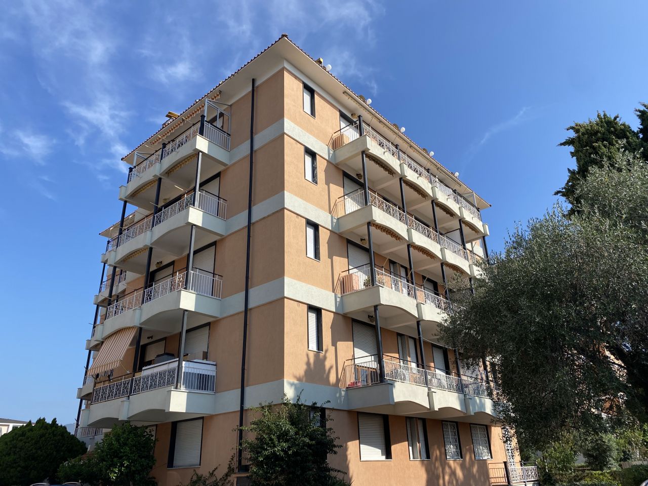 Квартира в Сан-Бартоломео-аль-Маре, Италия, 45 м2 - фото 1