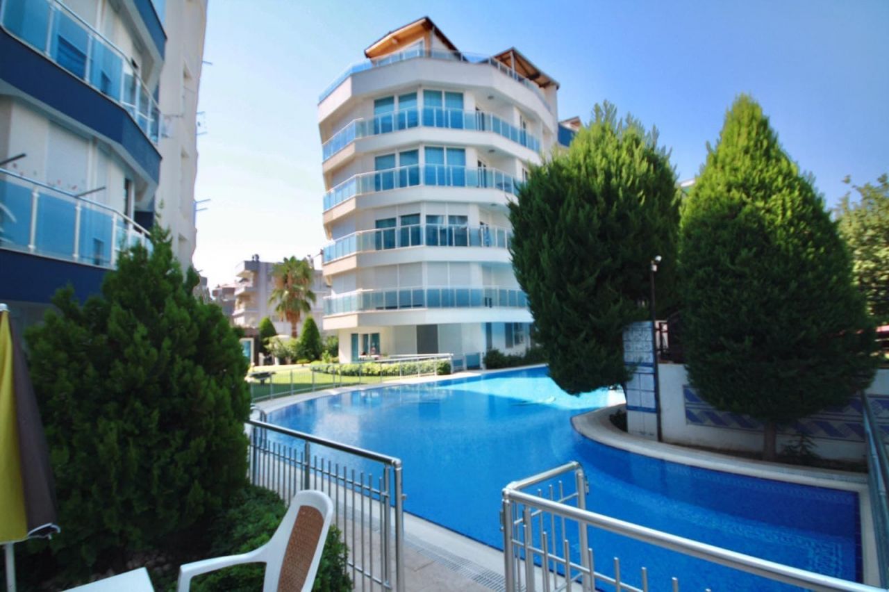 Апартаменты в Анталии, Турция, 55 м2 - фото 1