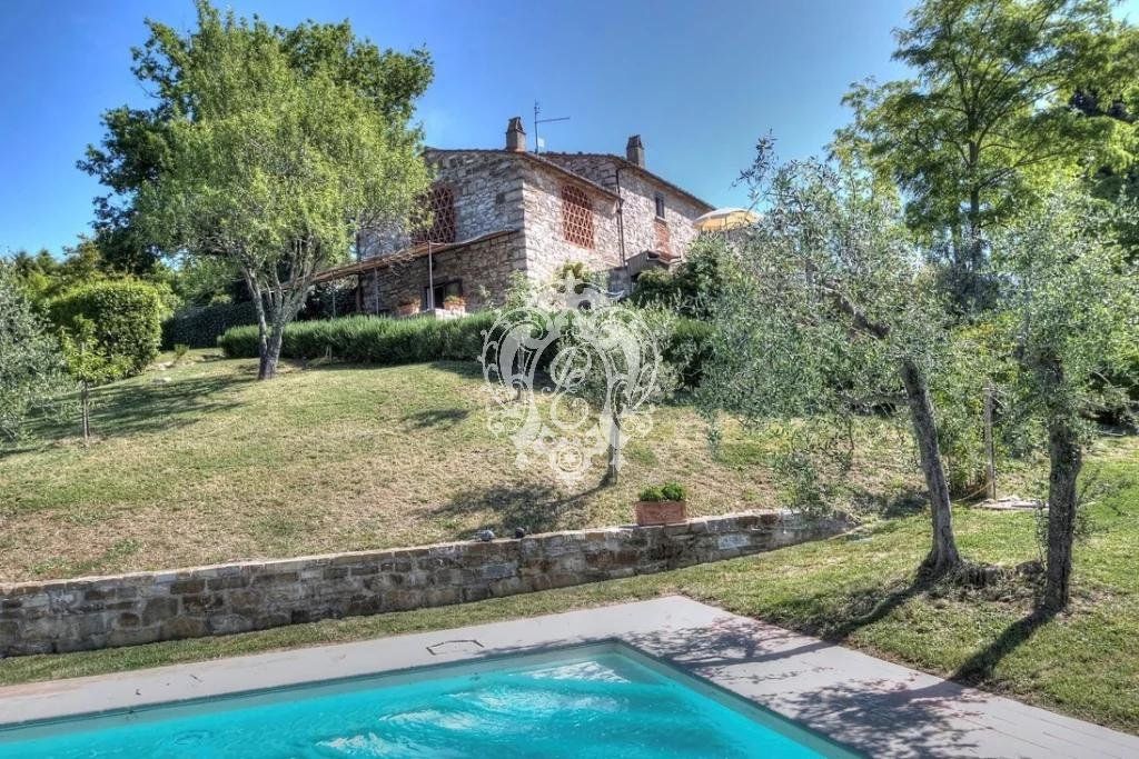 Отель, гостиница в Понтассьеве, Италия, 340 м² - фото 2