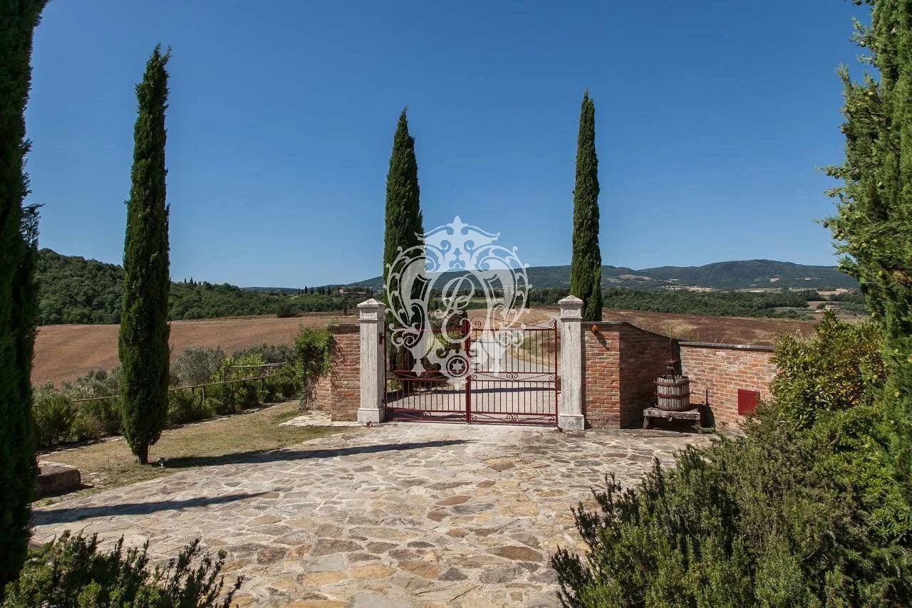 Дом в Кьюси, Италия, 450 м² - фото 4