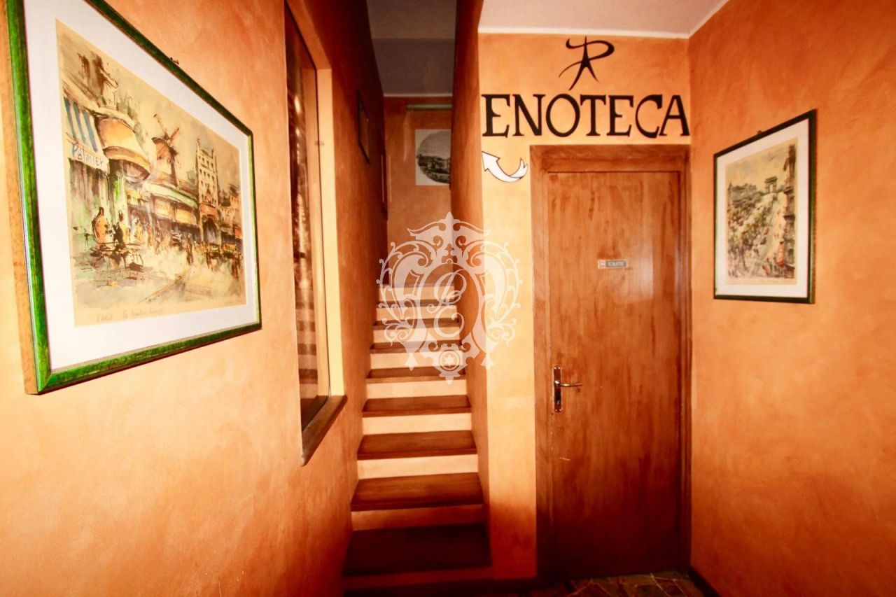 Коммерческая недвижимость в Сала-Комачине, Италия, 120 000 м² - фото 6