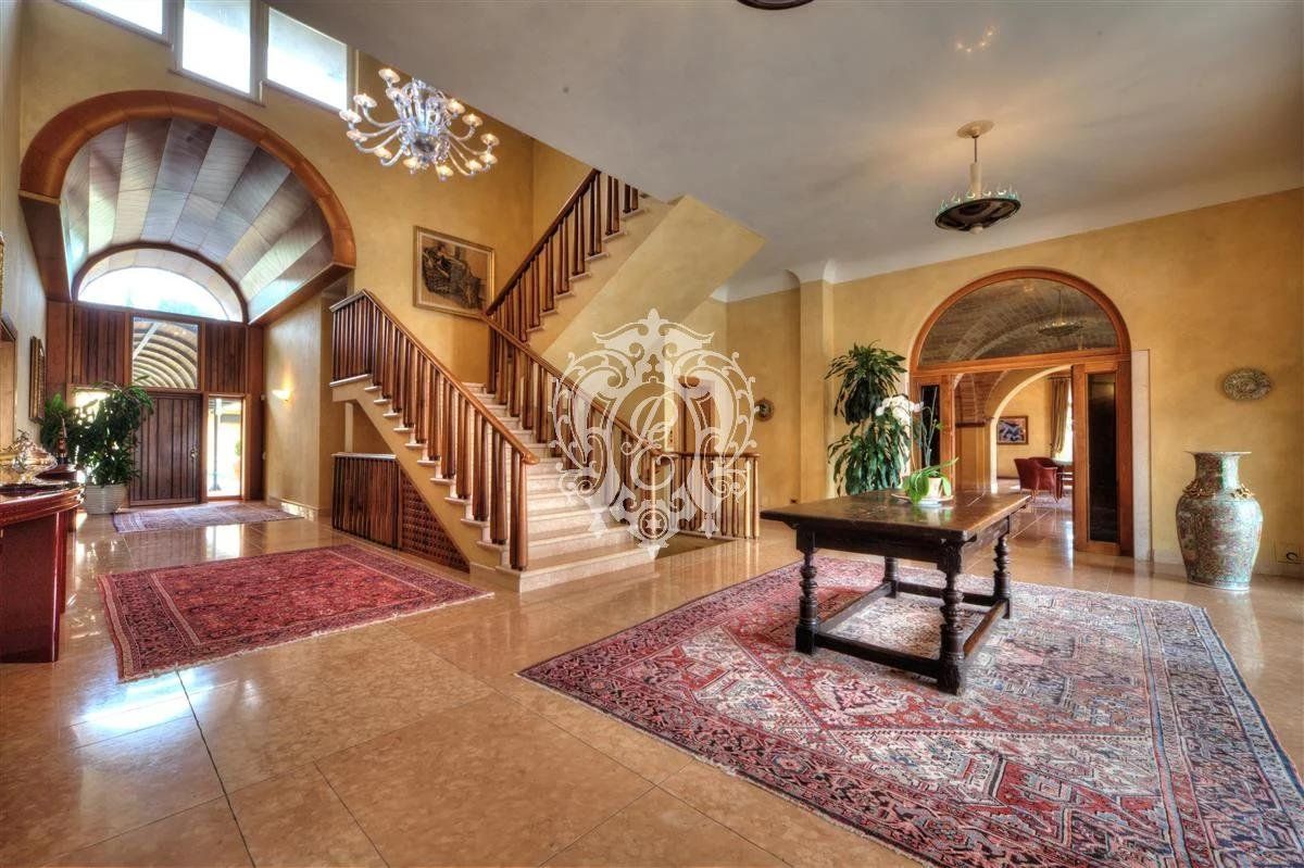 Вилла в Сан-Бенедетто-дель-Тронто, Италия, 5 000 м² - фото 7