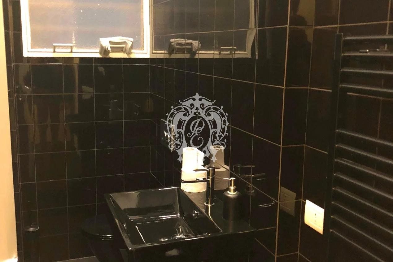 Офис в Комо, Италия, 360 м² - фото 9