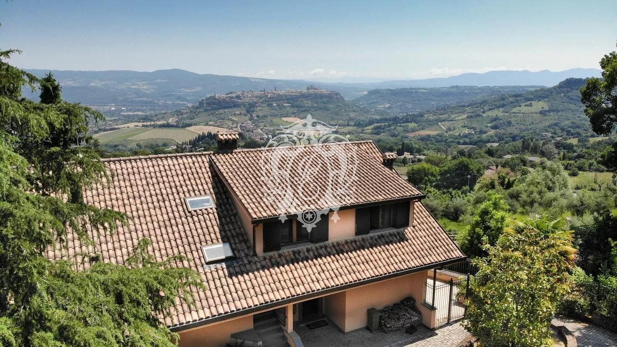 Вилла в Орвието, Италия, 550 м² - фото 9
