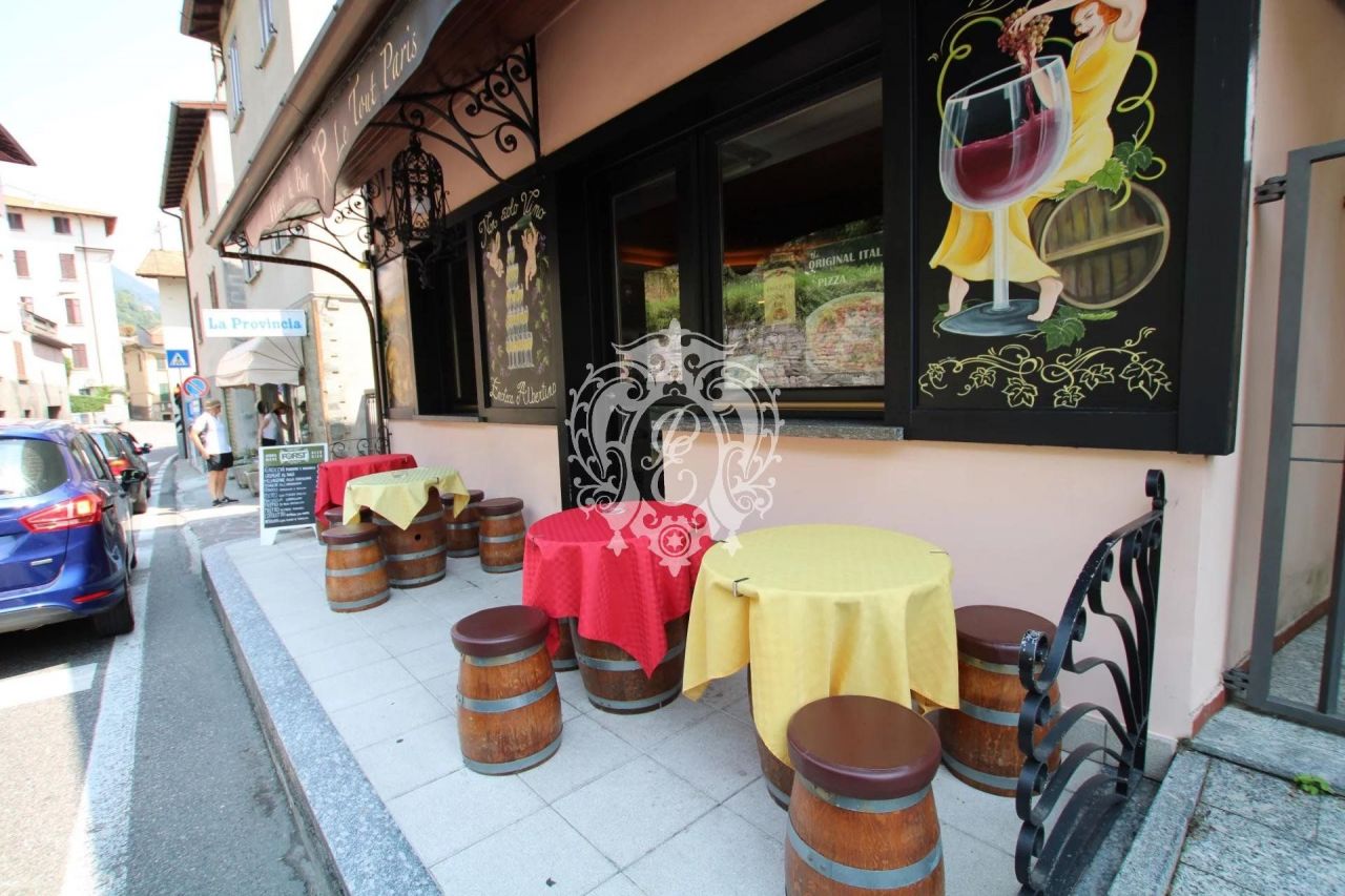 Коммерческая недвижимость в Сала-Комачине, Италия, 120 000 м² - фото 10