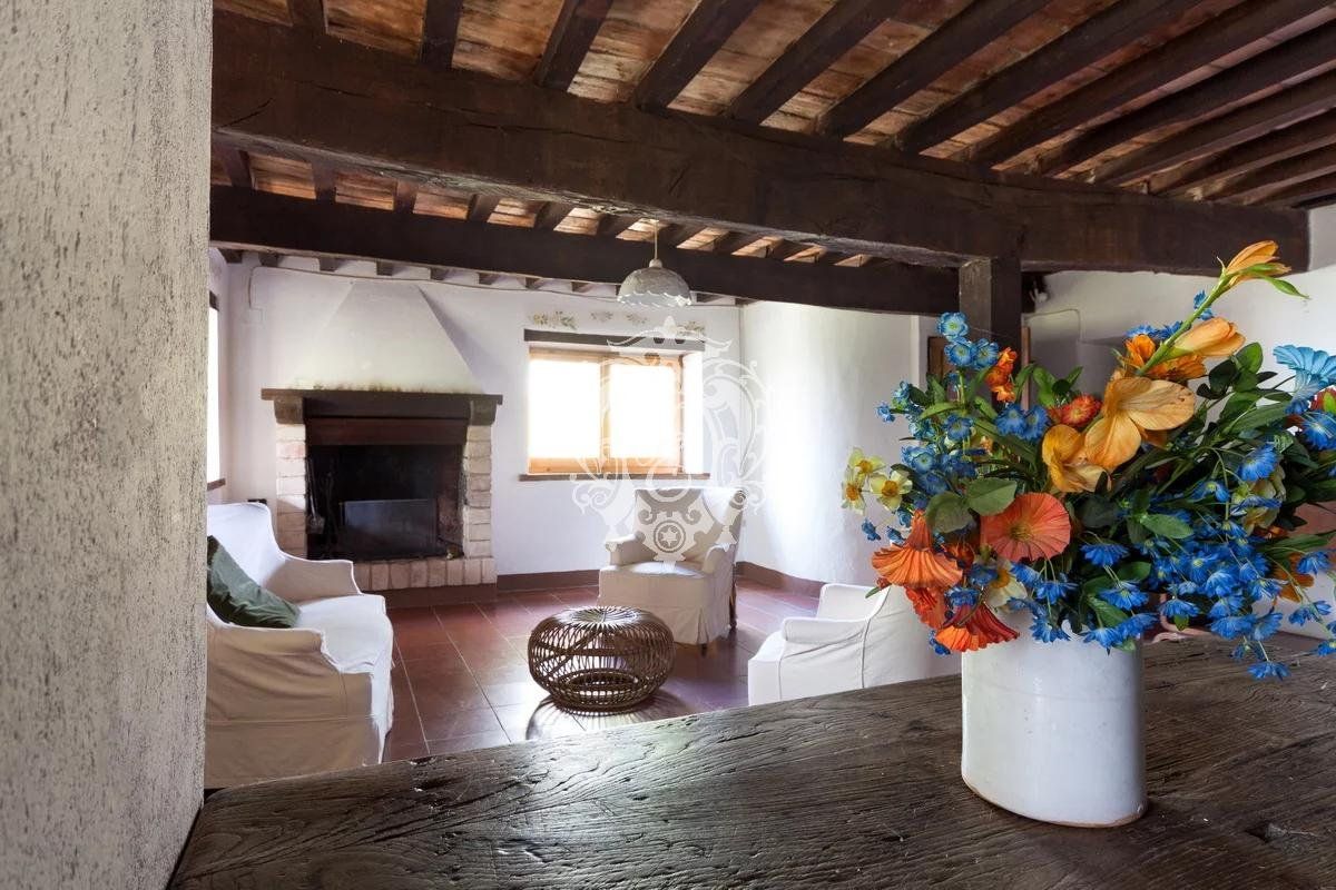 Дом в Тоди, Италия, 450 м² - фото 12