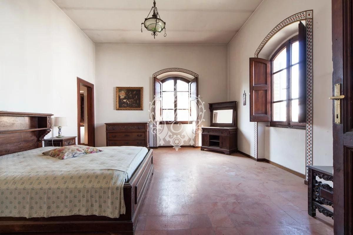 Вилла в Сполето, Италия, 297 м² - фото 12