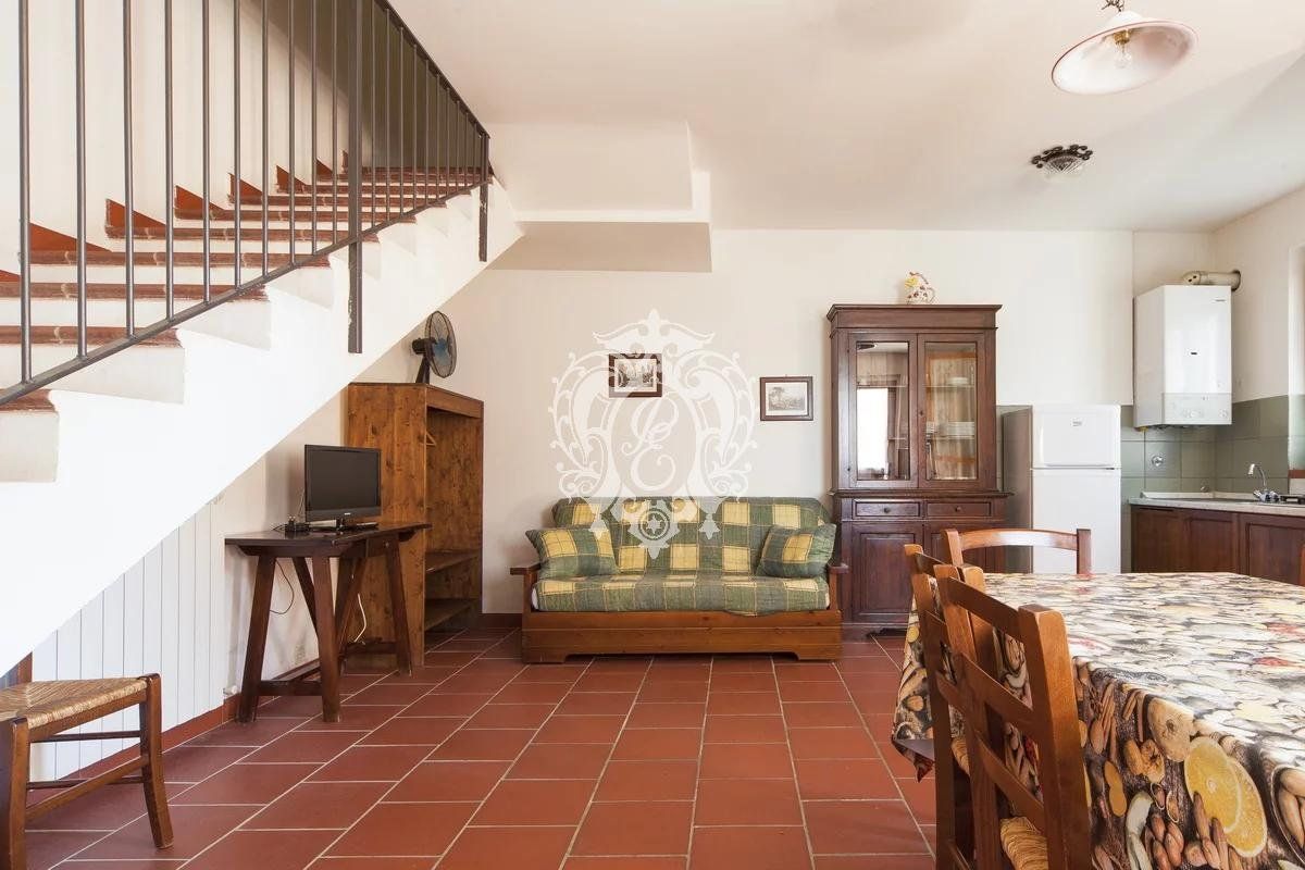 Отель, гостиница в Деруте, Италия, 1 600 м² - фото 12