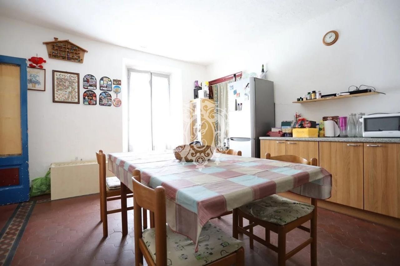 Коммерческая недвижимость в Комо, Италия, 500 м² - фото 14