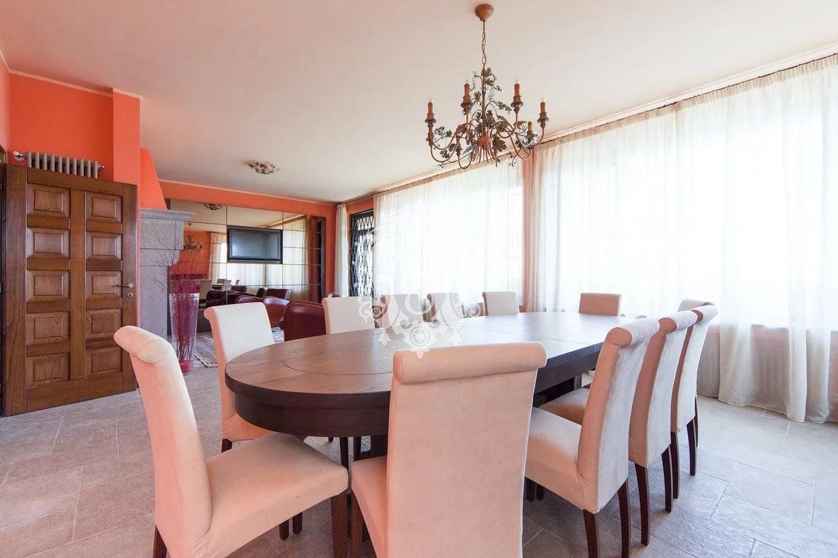 Вилла в Орвието, Италия, 550 м² - фото 14