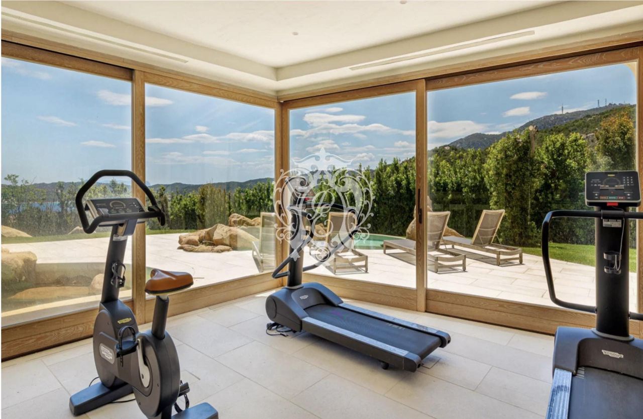 Вилла в Ольбии, Италия, 1 000 м² - фото 14