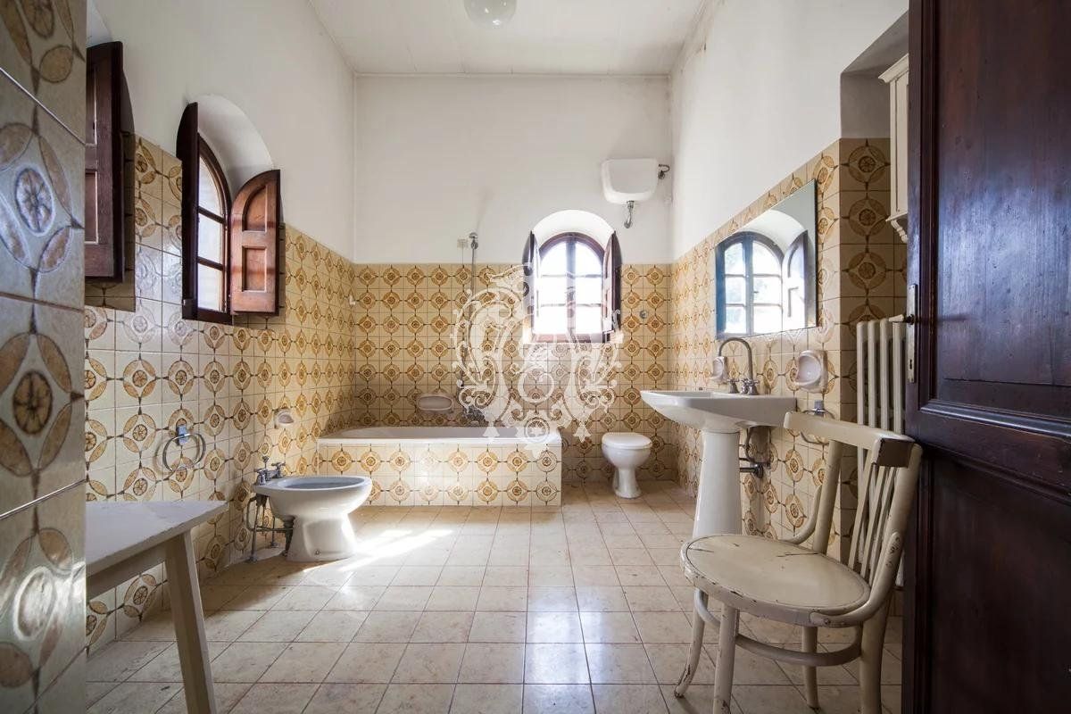 Вилла в Сполето, Италия, 297 м² - фото 15