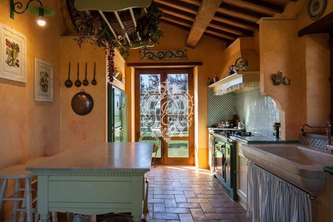 Дом в Кьюси, Италия, 450 м² - фото 15