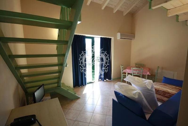 Отель, гостиница в Дервио, Италия - фото 15