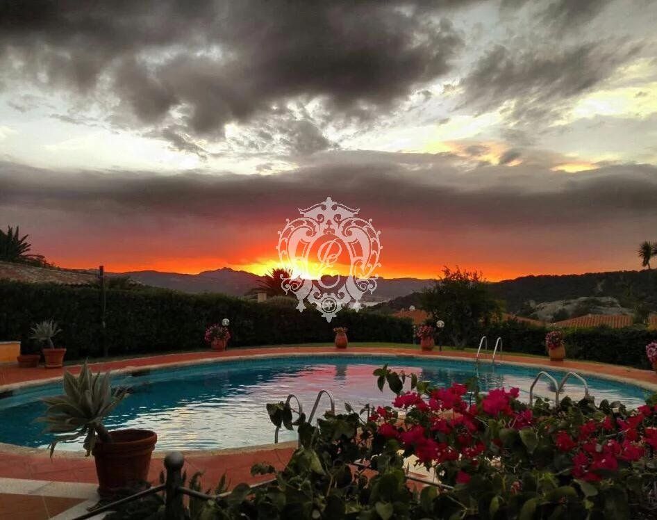 Вилла в Арцакене, Италия, 215 м² - фото 17