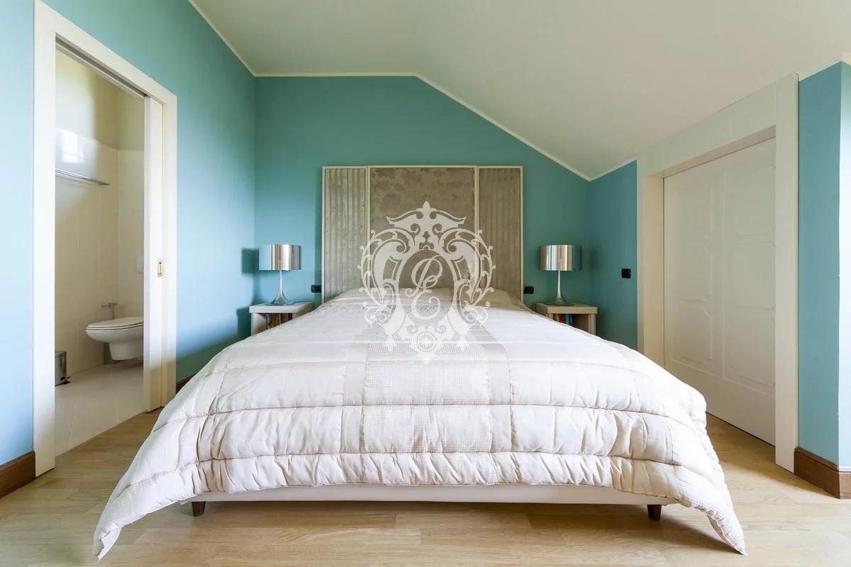 Вилла в Орвието, Италия, 550 м² - фото 17