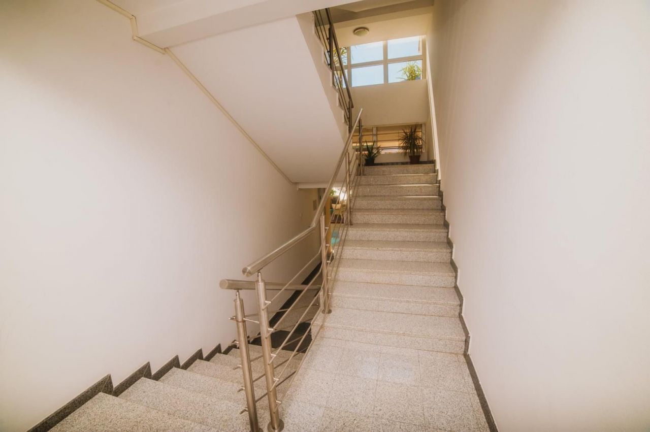 Квартира в Тивате, Черногория, 54 м² - фото 6