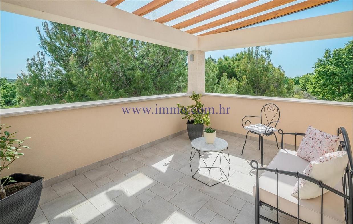 Вилла в Пуле, Хорватия, 400 м² - фото 12