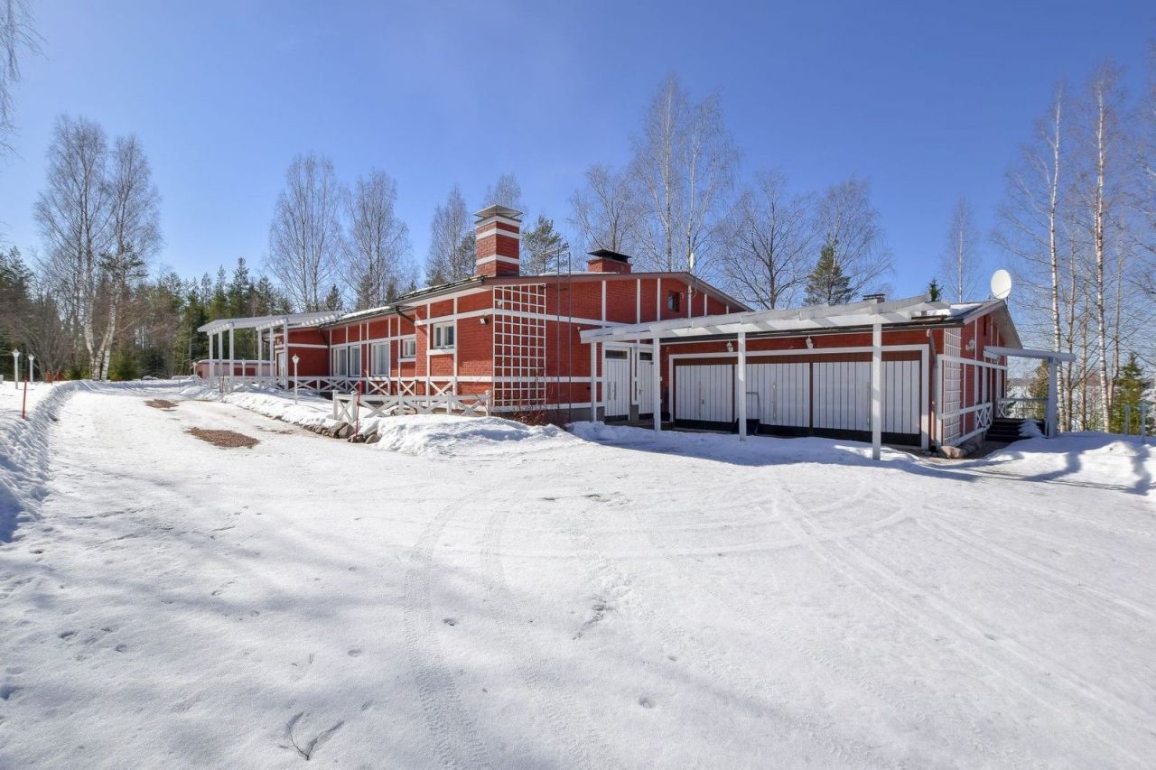 Вилла в Руоколахти, Финляндия, 600 м2 - фото 1