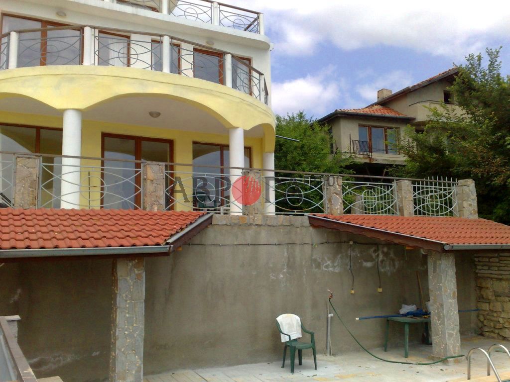 Дом в Варне, Болгария, 250 м2 - фото 1