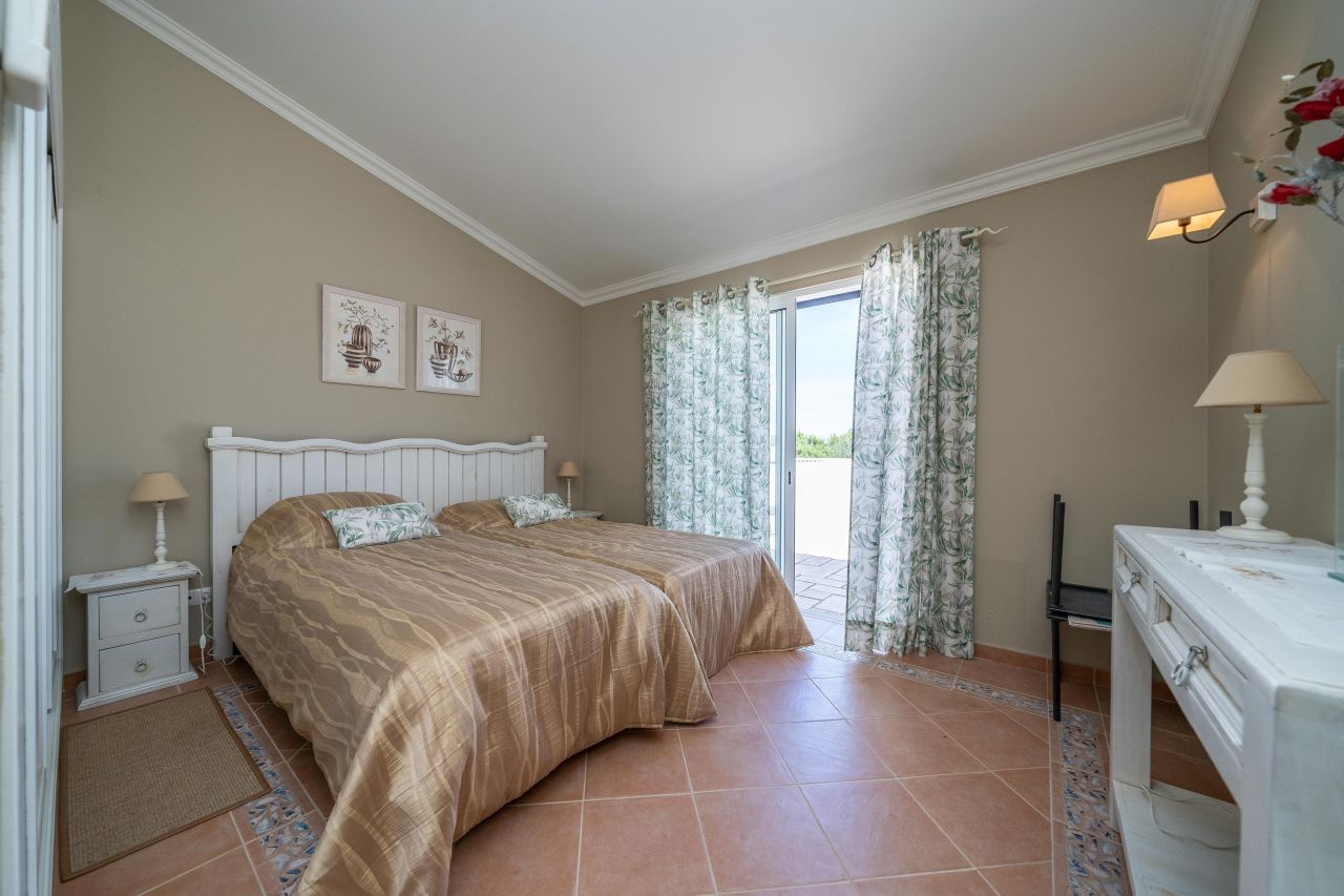 Вилла в Тавире, Португалия, 220 м² - фото 9