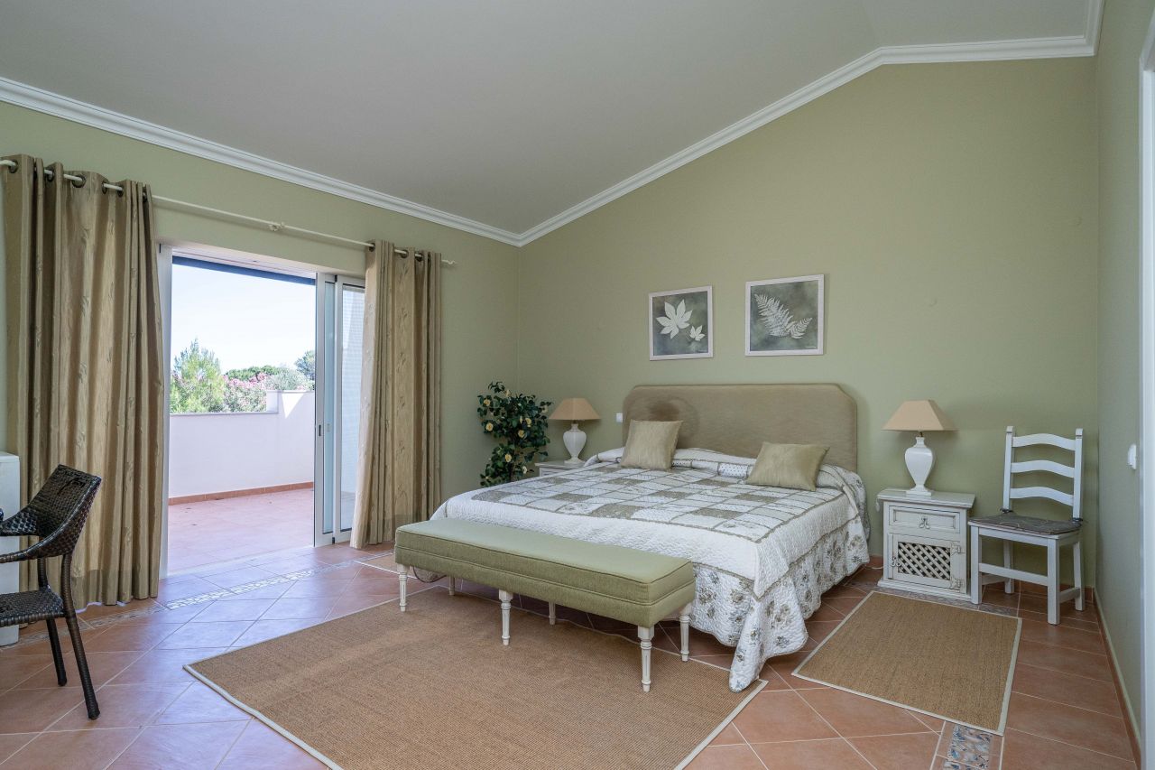 Вилла в Тавире, Португалия, 220 м² - фото 11