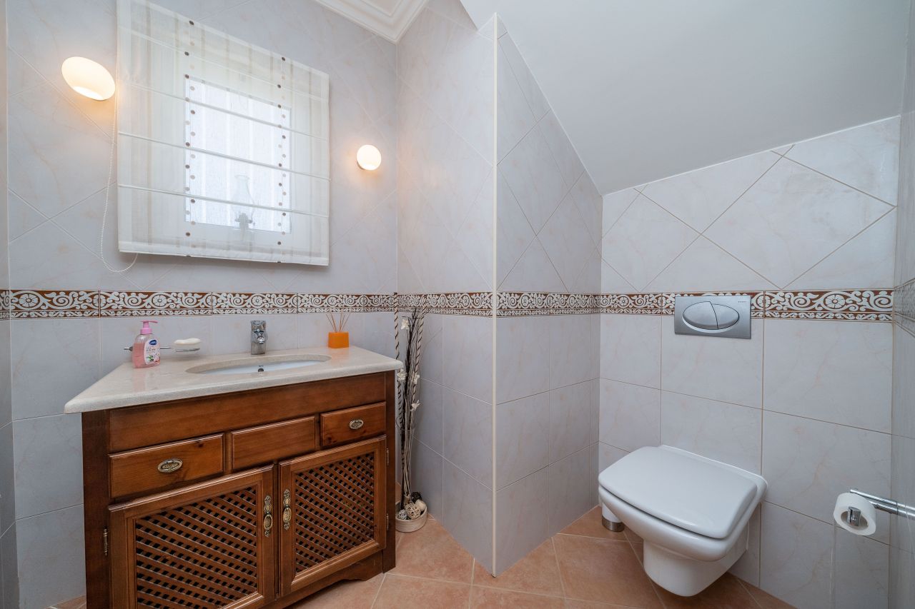 Вилла в Тавире, Португалия, 220 м² - фото 13