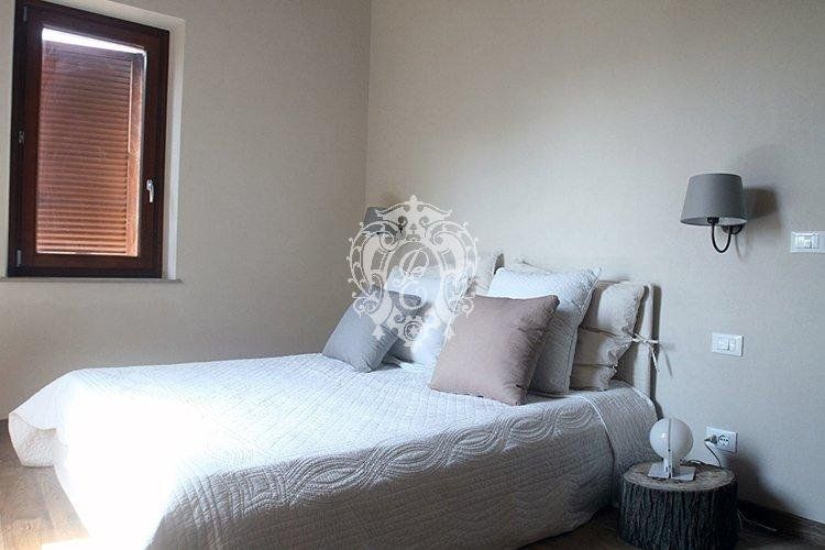 Таунхаус в Монтескудайо, Италия, 215 м² - фото 14