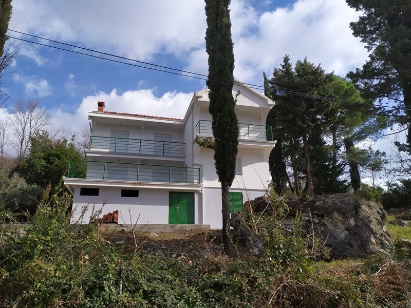 Дом в Херцег-Нови, Черногория, 350 м² - фото 2