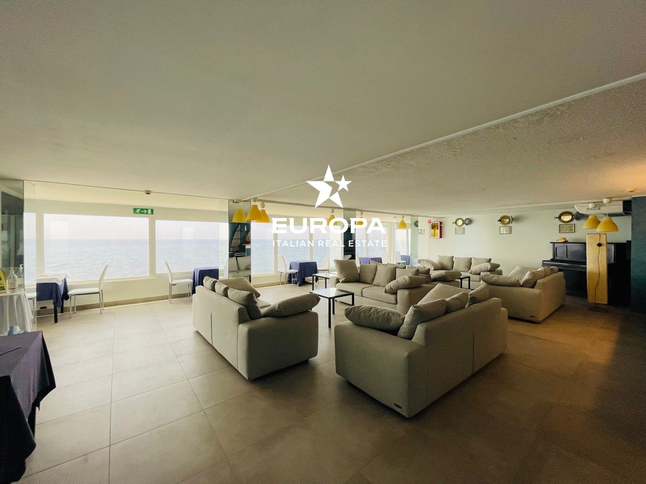 Отель, гостиница в Оспедалетти, Италия, 1 580 м² - фото 8