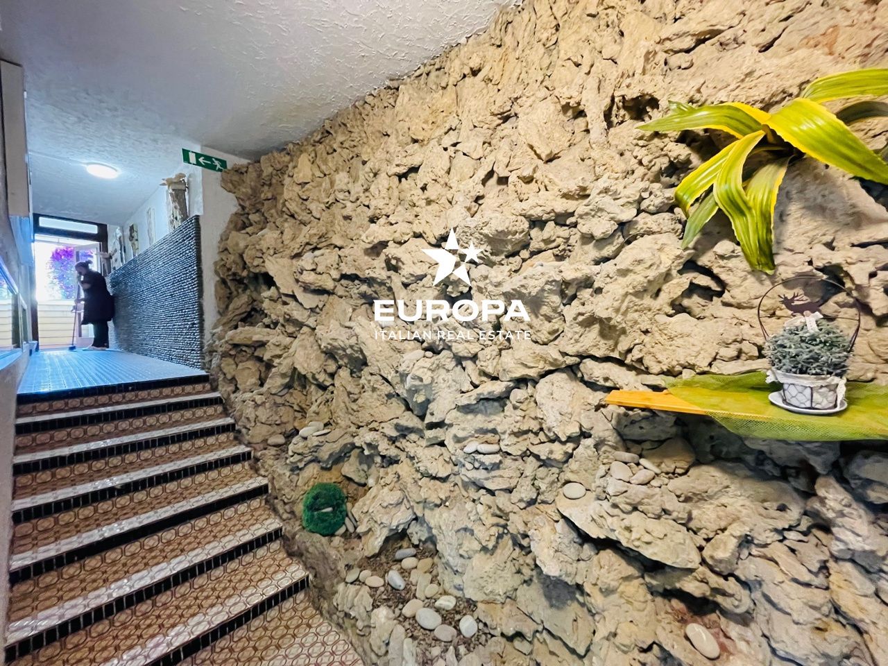 Отель, гостиница в Оспедалетти, Италия, 1 580 м² - фото 16