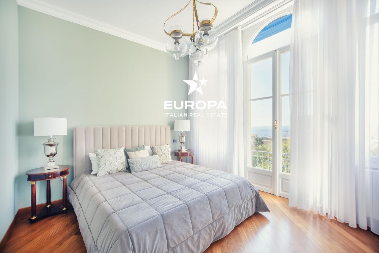 Квартира в Сан-Ремо, Италия, 220 м² - фото 16