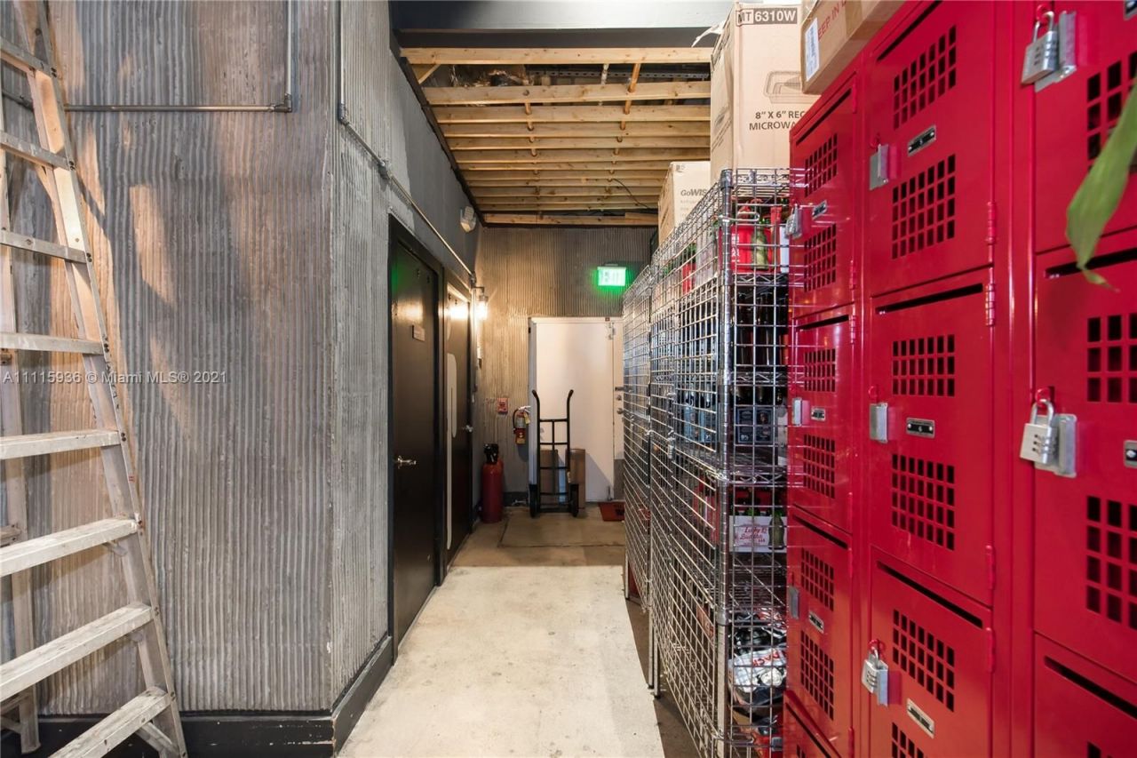 Кафе, ресторан в Майами, США, 200 м² - фото 4