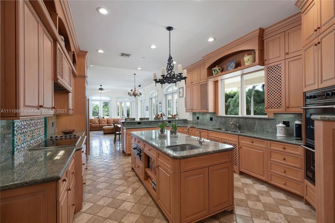 Вилла в Майами, США, 650 м² - фото 4