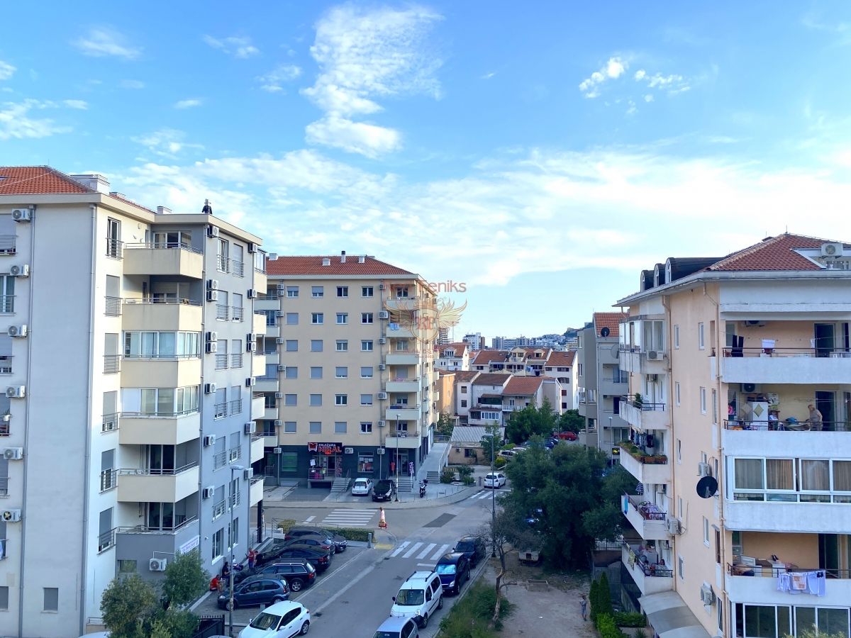 Квартира в Будве, Черногория, 36 м2 - фото 1