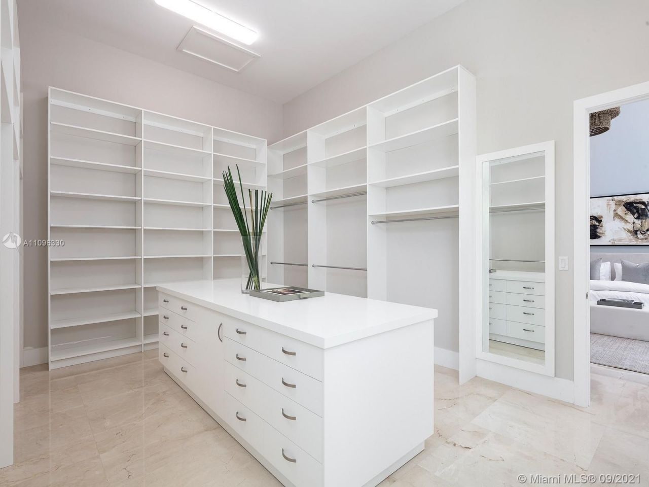 Вилла в Майами, США, 650 м² - фото 10