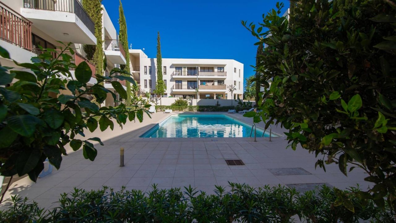 Апартаменты в Ларнаке, Кипр, 45 м2 - фото 1