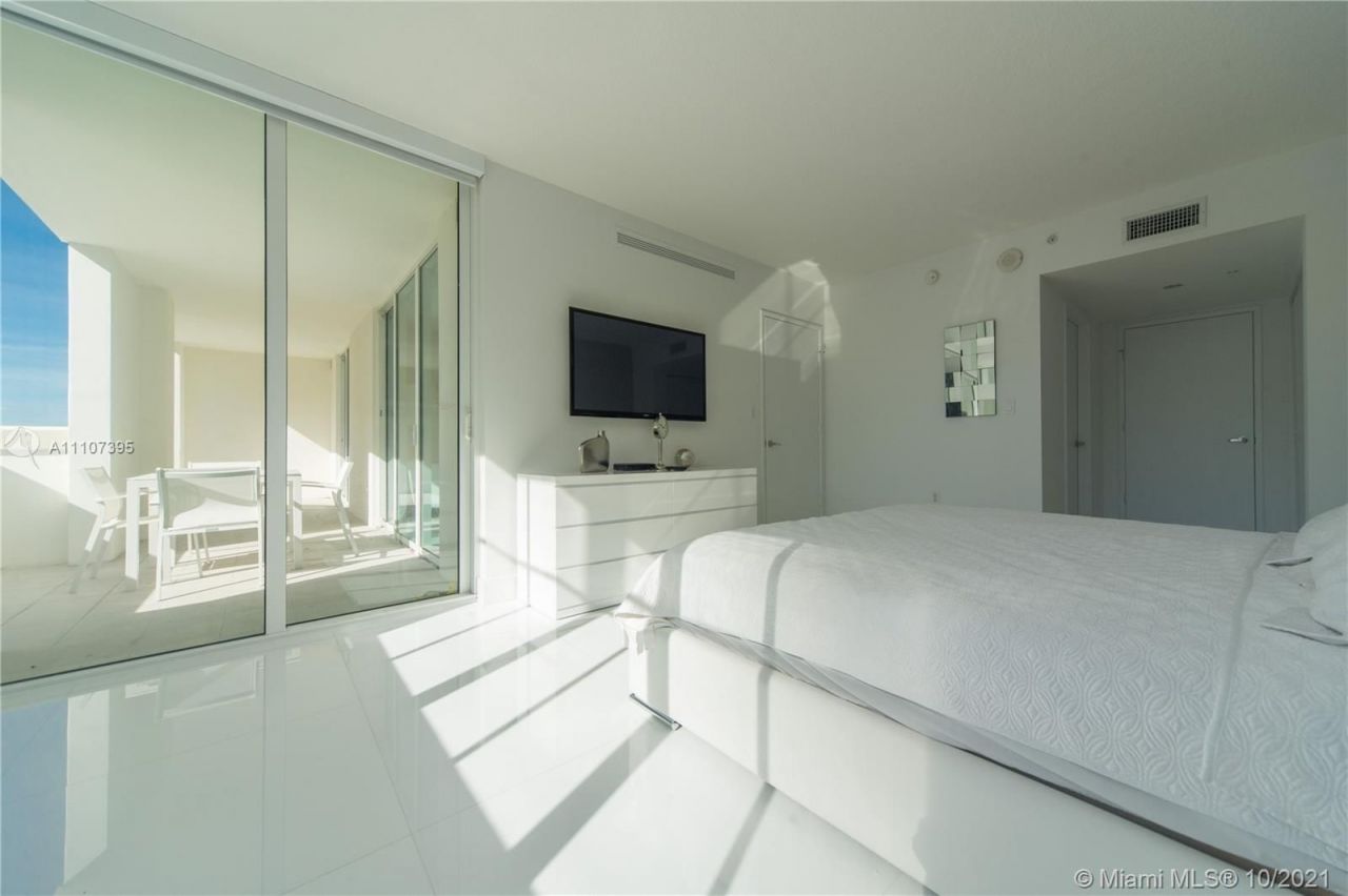 Таунхаус в Майами, США, 160 м² - фото 12